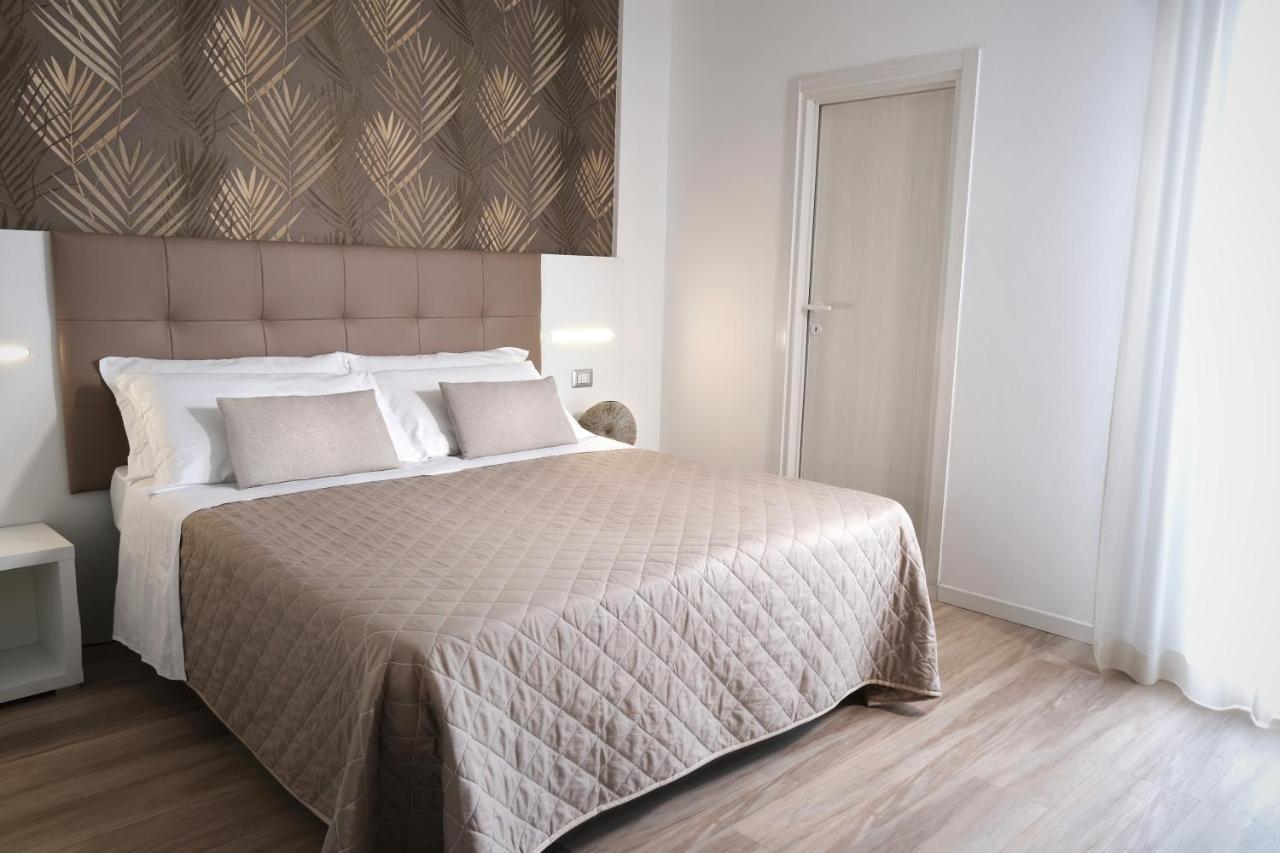 Hotel Continental Gatteo a Mare Kültér fotó